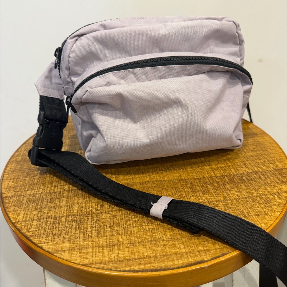 BAGGU dusty pink Fanny pack